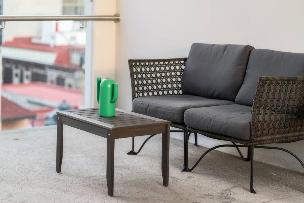 P401 Zocalo & Cathedral 2bdrm 2bath Ac Apartment *