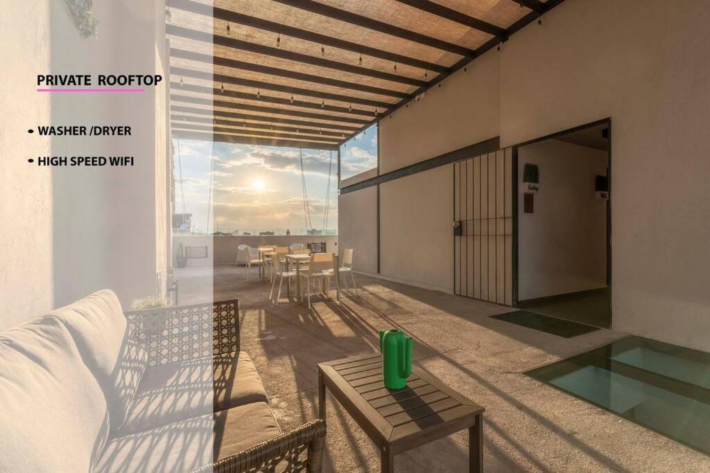 P401 Zocalo & Cathedral 2bdrm 2bath Ac